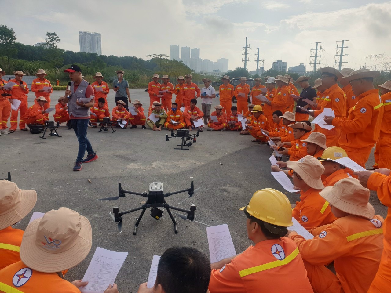  PTC1 đẩy mạnh đào tạo UAV, nâng cao năng lực kiểm tra lưới truyền tải điện