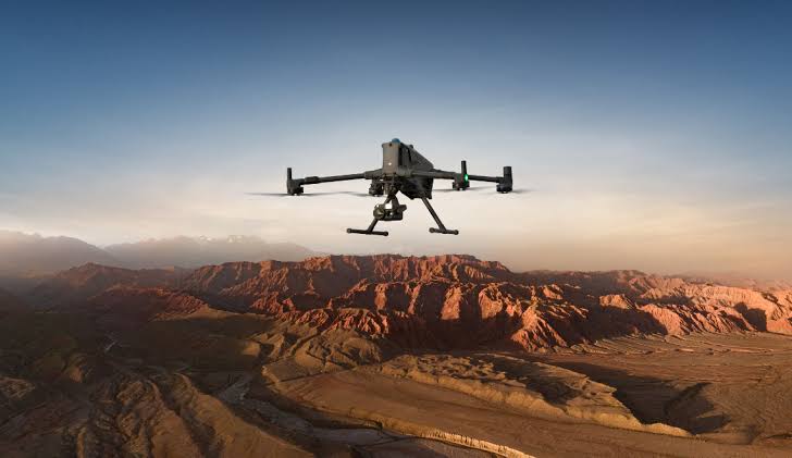 DJI Matrice 400 thiết lập tiêu chuẩn mới cho các nhiệm vụ bay thông minh, hiệu quả và thời lượng dài